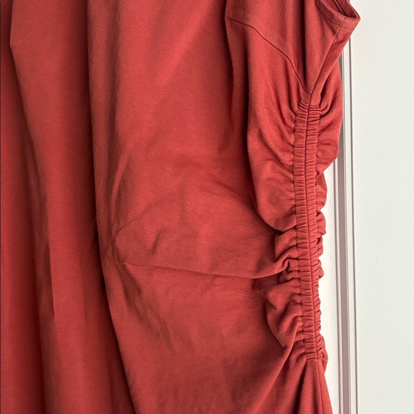 Boden Side Ruched Midi Dress - Picture 5 of 8